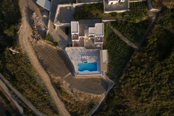 ABOVE-Villa-Athina-Pisina-9